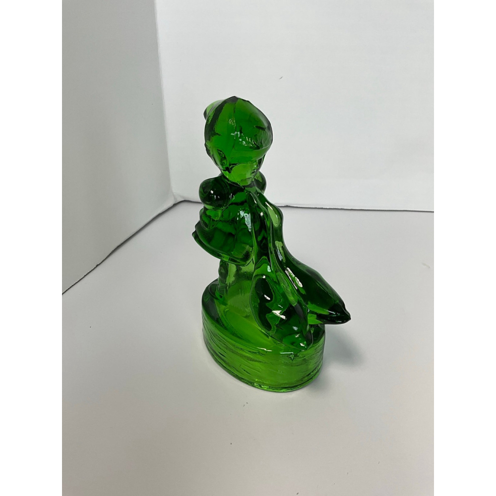 L.E. Smith Vintage Glass Girl with Geese Figurine